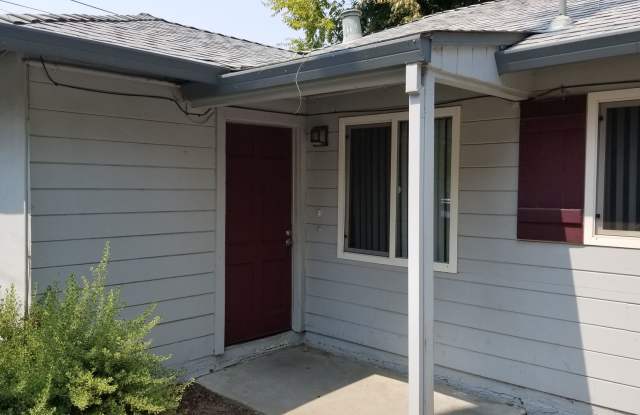 2 BEDROOM DUPLEX-across the street from UC Davis