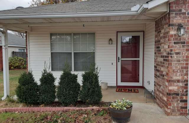 Great Townhouse in West Fayetteville