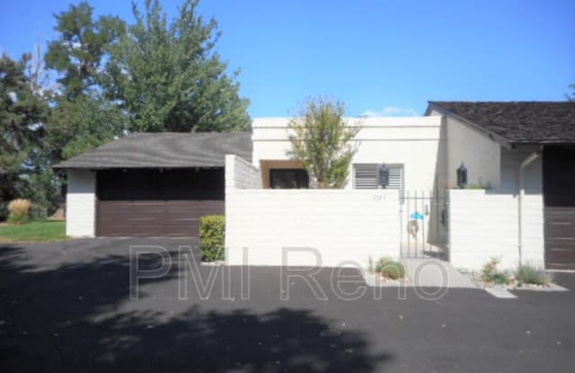 5024 Lakeridge Ter E - 5024 Lakeridge Terrace East, Reno, NV 89509