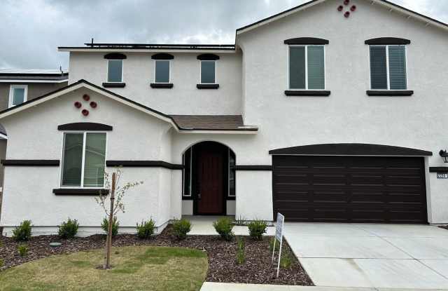 2226 S. Vista