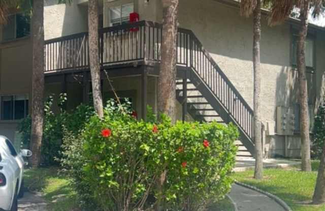 Photo of 2 Bedroom, 2 bathroom condo For Rent in Town N Country!