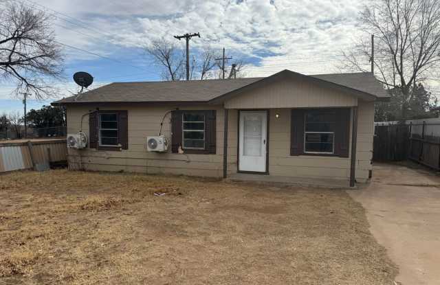 3 Bedroom 1 Bath House