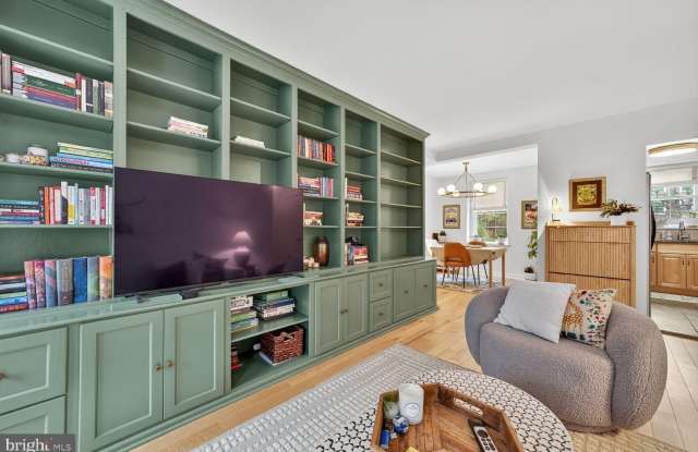 3811 39TH Street NW unit: D88