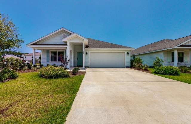 Photo of Coming Soon! 4 bed 2 bath home located in Hammock Bay!