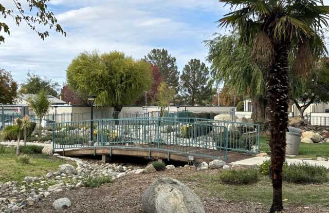 44466 E 15th  E. Street