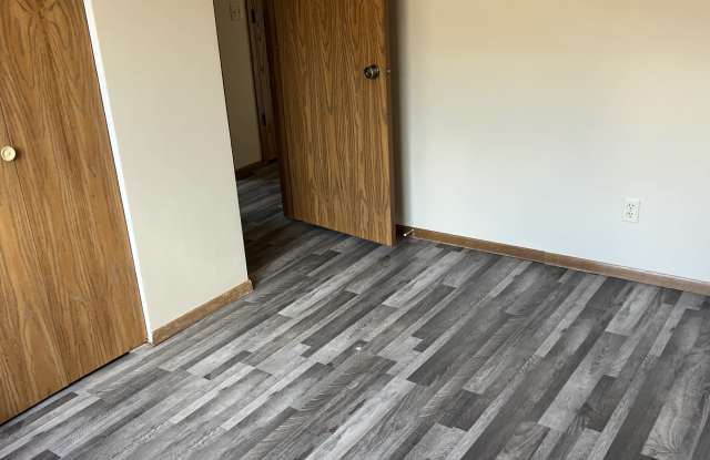 2504 26th Avenue Court - 23