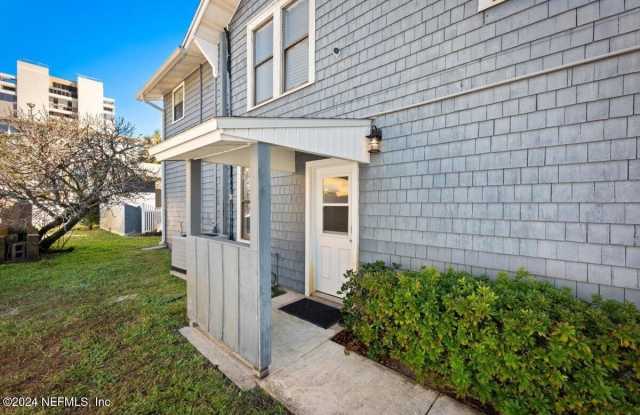 Photo of 1205 2ND Street S unit: 1205