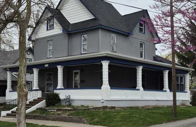 615 N Meridian St Suite 2