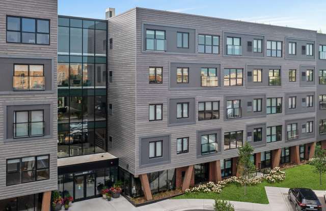 Photo of Albion at Highland Park