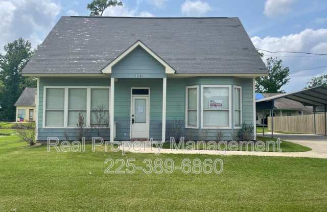 1021 N. Janice Ave. - 1021 North Janice Avenue, Gonzales, LA 70737