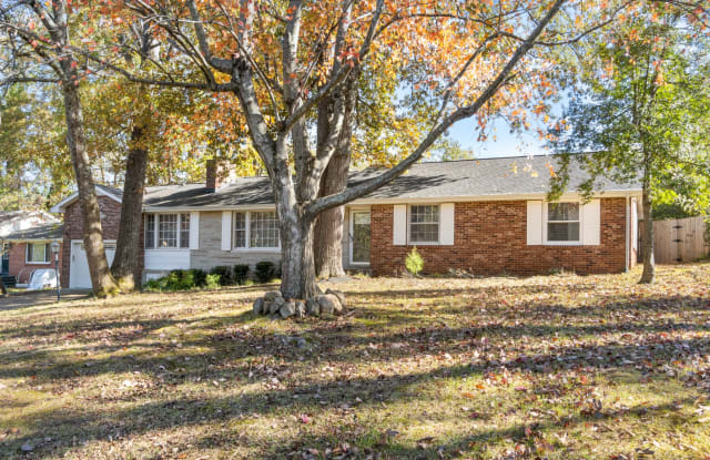 27 Bunker Hill Rd - 27 Bunker Hill Road, Clarksville, TN 37042