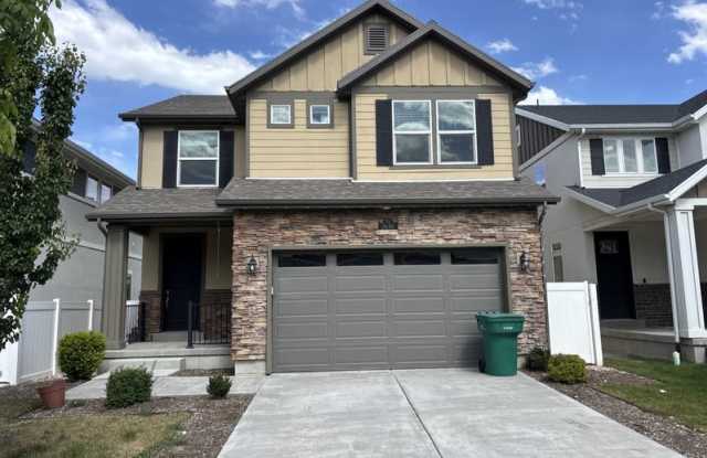 2676 North Heston Park