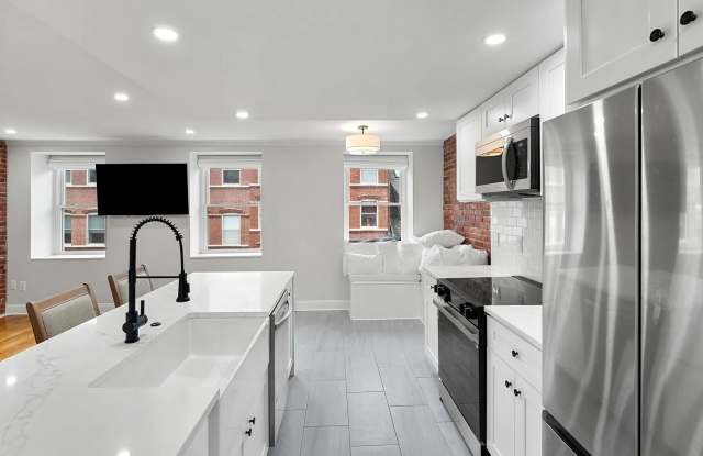 Photo of 117 Fulton St Unit 5