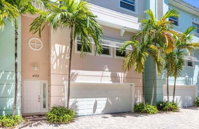 433 Ne 1st Street