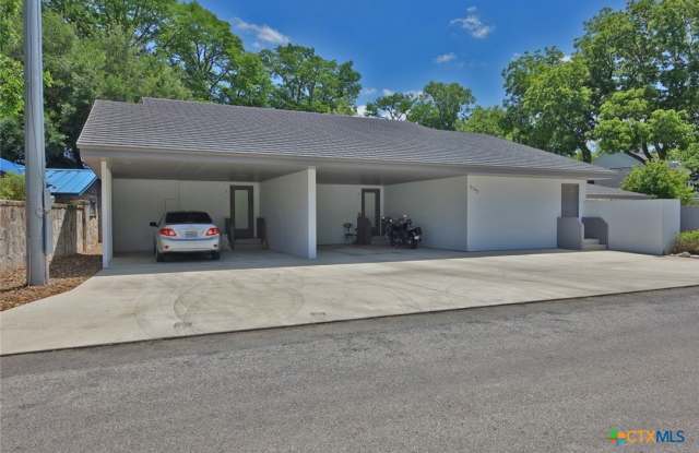 Photo of 535 Ski Lodge unit: 2