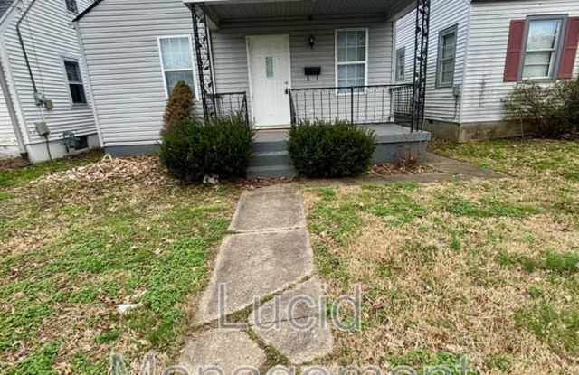 910 West Whitney Avenue