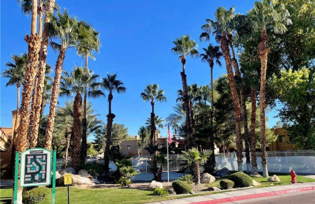 5174 S Jones Boulevard