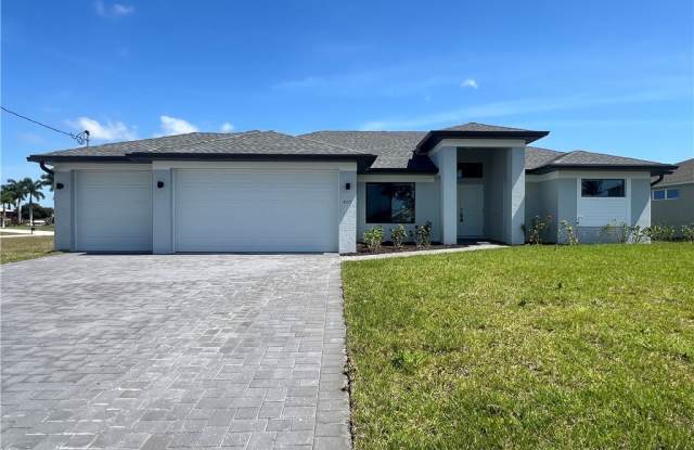 907 NW 37th Avenue - 907 Northwest 37th Avenue, Cape Coral, FL 33993