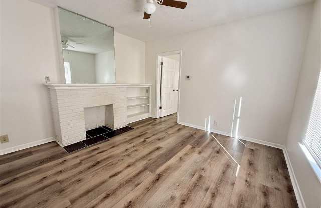 Photo of 614 SUNSET DRIVE
