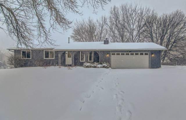 13548 Dan Patch Drive - 13548 Dan Patch Drive, Savage, MN 55378