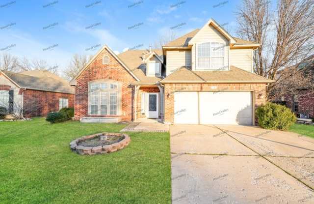 2421 South Sweet Gum Avenue