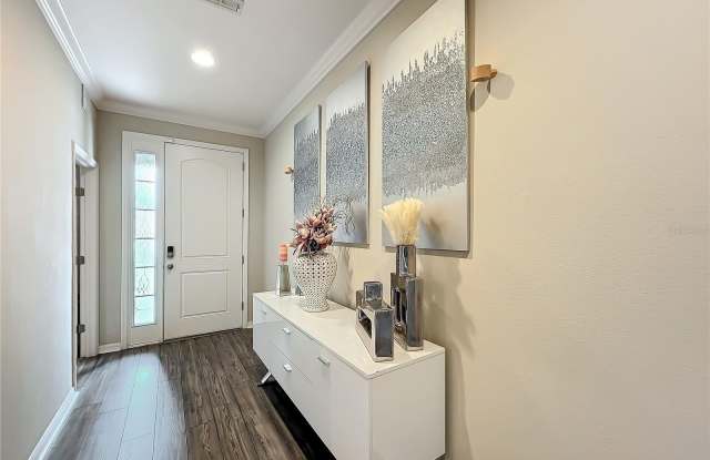 1376 SWAN LAKE CIRCLE