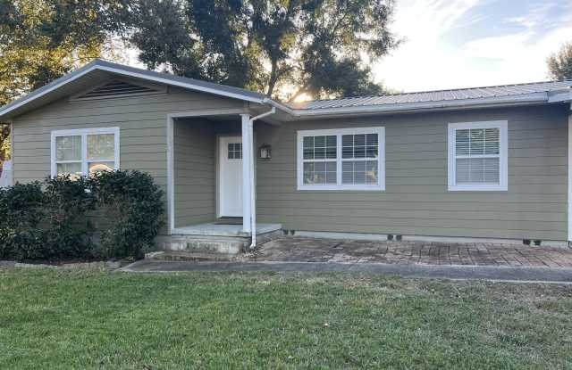 Photo of 285 Venetian Gardens