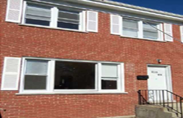 2103 Georgetown Ln