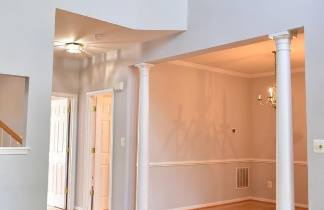 20387 FALLSWAY Terrace