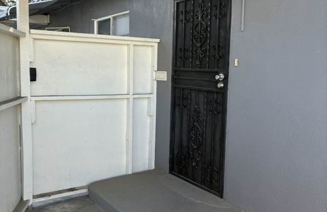 1287 N. Sierra Way, San Bernardino CA 92405