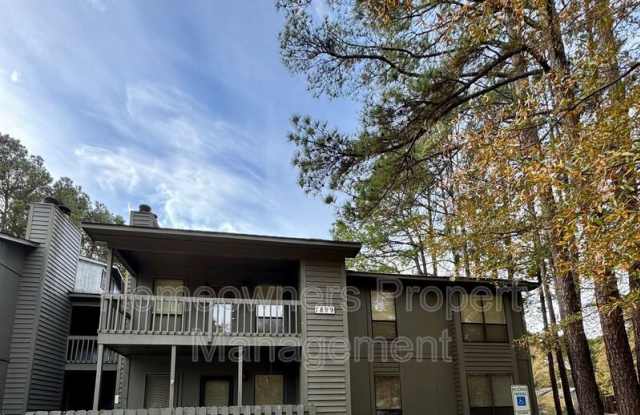 Photo of 1899 Tryon Dr