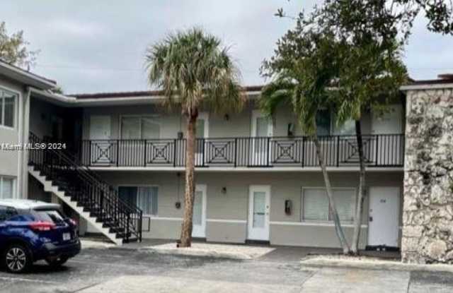 Photo of 95 Edgewater Dr