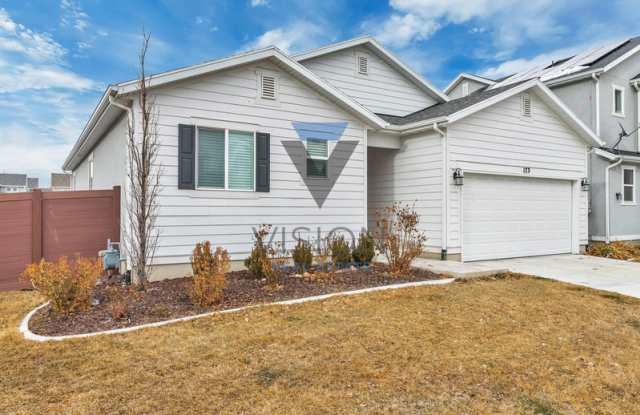 173 E 460 N - 173 East 460 North, Vineyard, UT 84059