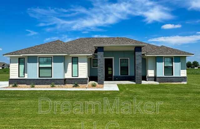 5229 Lily Lane