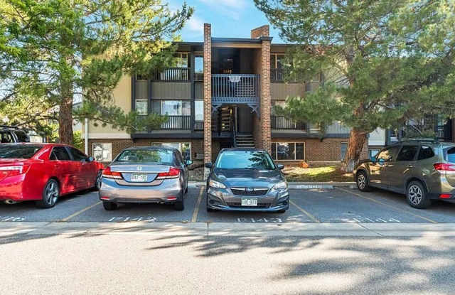 Coming Soon! 1 BR/1BA | Cozy Condo | Private Lake| In Boulder!