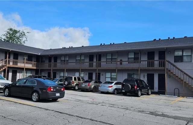 Photo of 635  N Whitham  AVE Unit #12