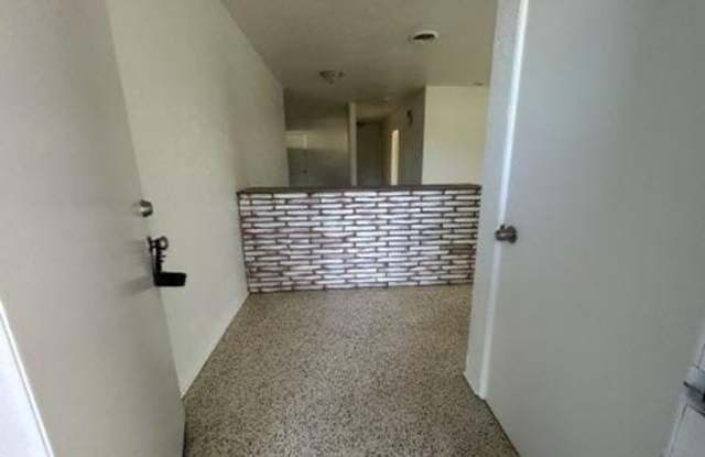 3 Bed 2 Bathroom Home