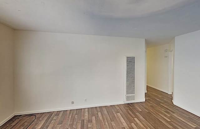 3327-B 68th Avenue