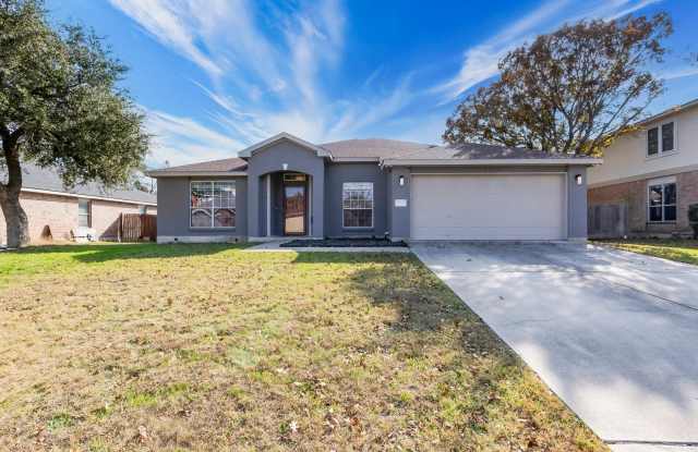 Photo of 113 West Deer Horn Pass