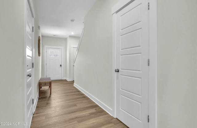 6244 Beckington Drive