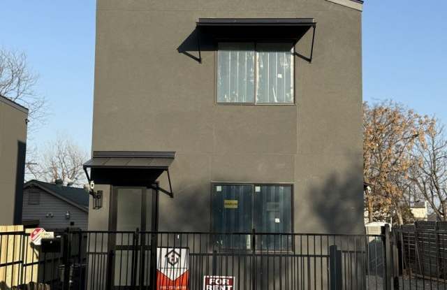 Photo of 110 Santa Paula