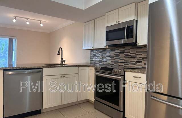 1434 W Marion Avenue