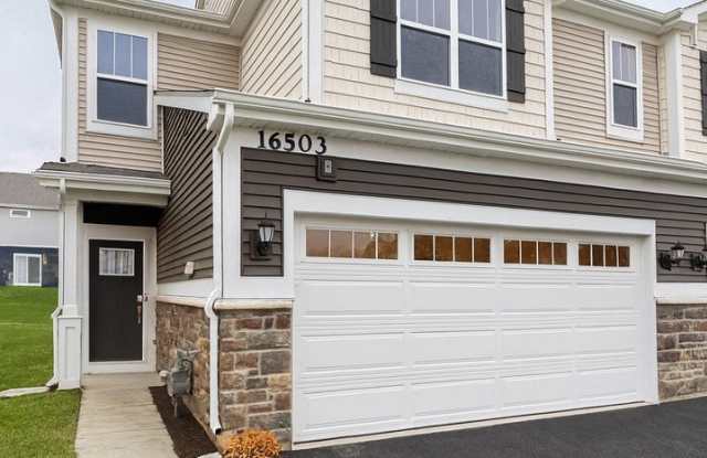 Photo of 16503 W Golden Valley Lane