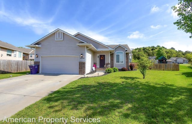 5204 Fossilridge Ct. - 5204 Fossilridge Circle, Manhattan, KS 66503