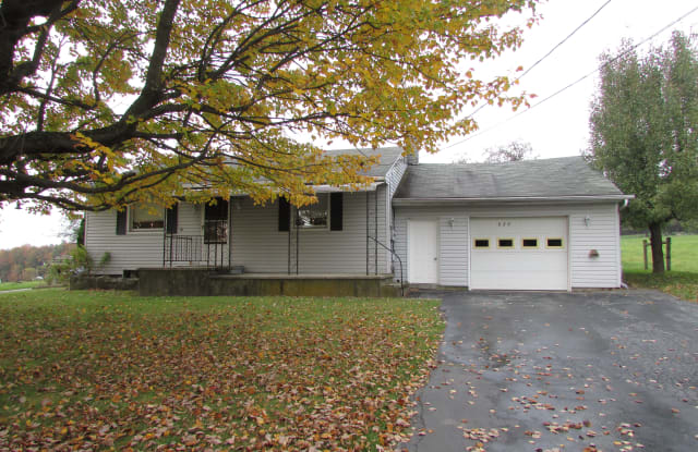 926 Mount Zion Rd - 926 Mount Zion Road, Lancaster County, PA 17555