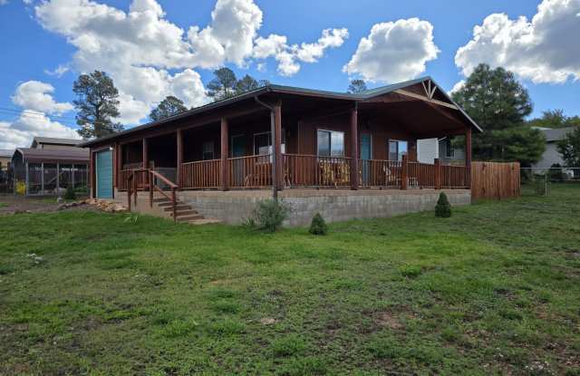 1743 East Nadean Lane