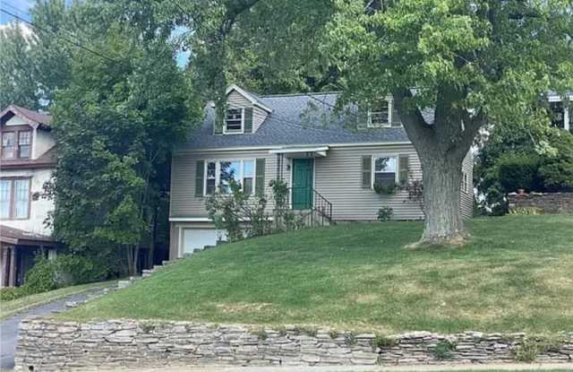 2107 South Geddes Street