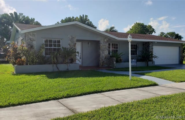 8440 SW 202nd St - 8440 Southwest 202nd Street, Cutler Bay, FL 33189