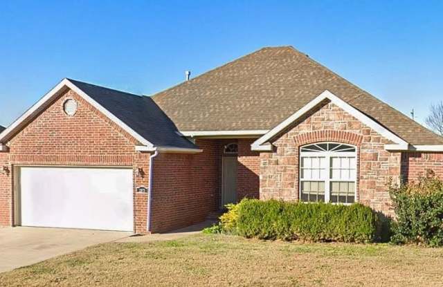 2875  N Cassius  DR - 2875 North Cassius Lane, Fayetteville, AR 72704