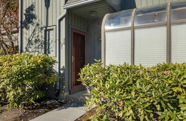 123 Old Belden Hill Road